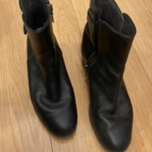 Black Ankle Boots - Picture 2 of 3